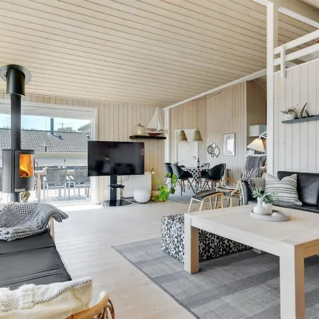 Fridtjof - 100m From The Sea By Interhome Casa de Férias *