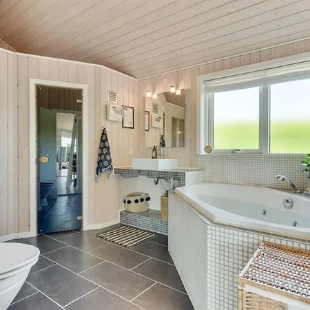 Casa de Férias Fridtjof - 100m From The Sea By Interhome