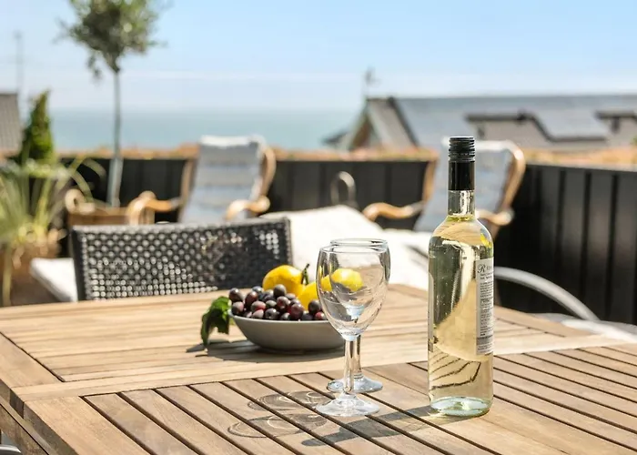 Holiday home Fridtjof - 100m From The Sea By Interhome *