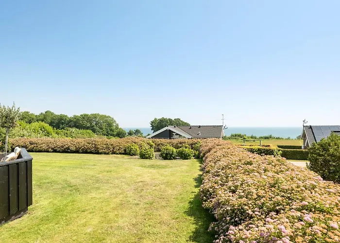 Fridtjof - 100m From The Sea By Interhome