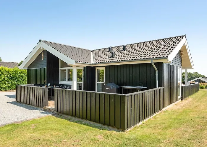 Holiday home Fridtjof - 100m From The Sea By Interhome Sarup