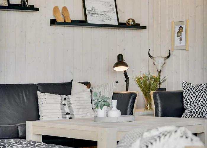 Fridtjof - 100m From The Sea By Interhome *