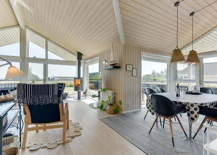 Holiday home Fridtjof - 100m From The Sea By Interhome Sarup