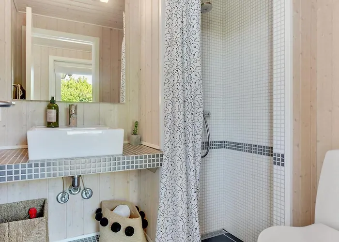 Fridtjof - 100m From The Sea By Interhome Holiday home *